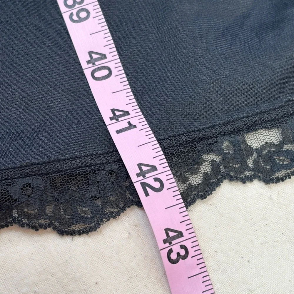 Vintage Vanity Fair Black Lace Nylon Slip Nightgown‎ Dress Lingerie Negligee 32